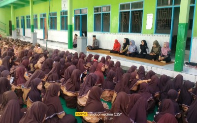 KEGIATAN RUTINITAS ISTIGHOSAH JUMAT LEGI di MI HIDAYATUN NASYIIN